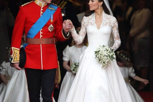 Kate middleton wedding dresses