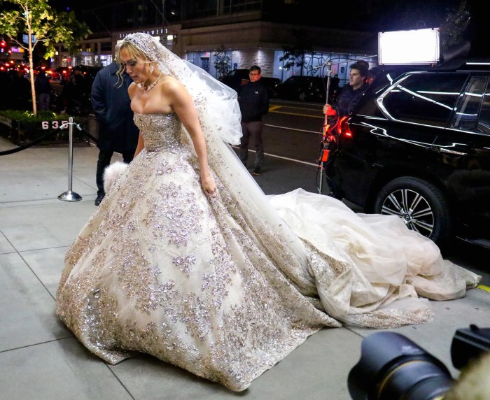 Jennifer lopez wedding dresses