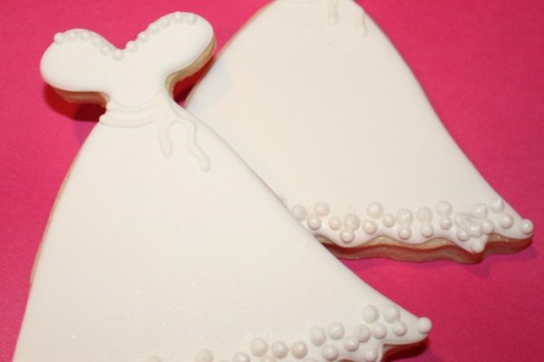 Floral wedding dress cookies